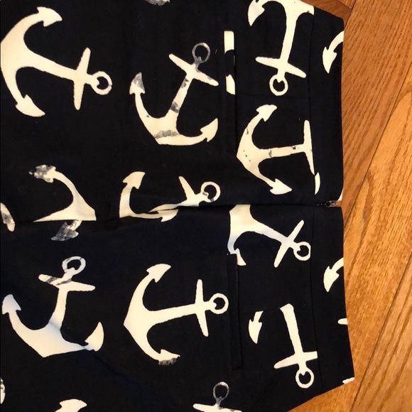 ANCHOR SKIRT - Picture 2 of 2